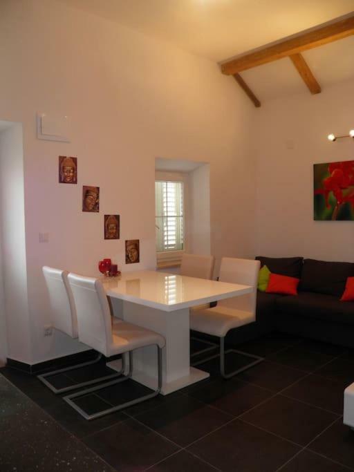 Romantic Apartment Donje Celo Exteriér fotografie