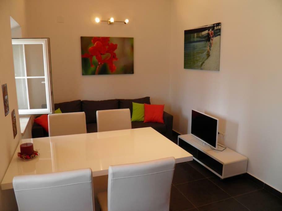 Romantic Apartment Donje Celo Exteriér fotografie